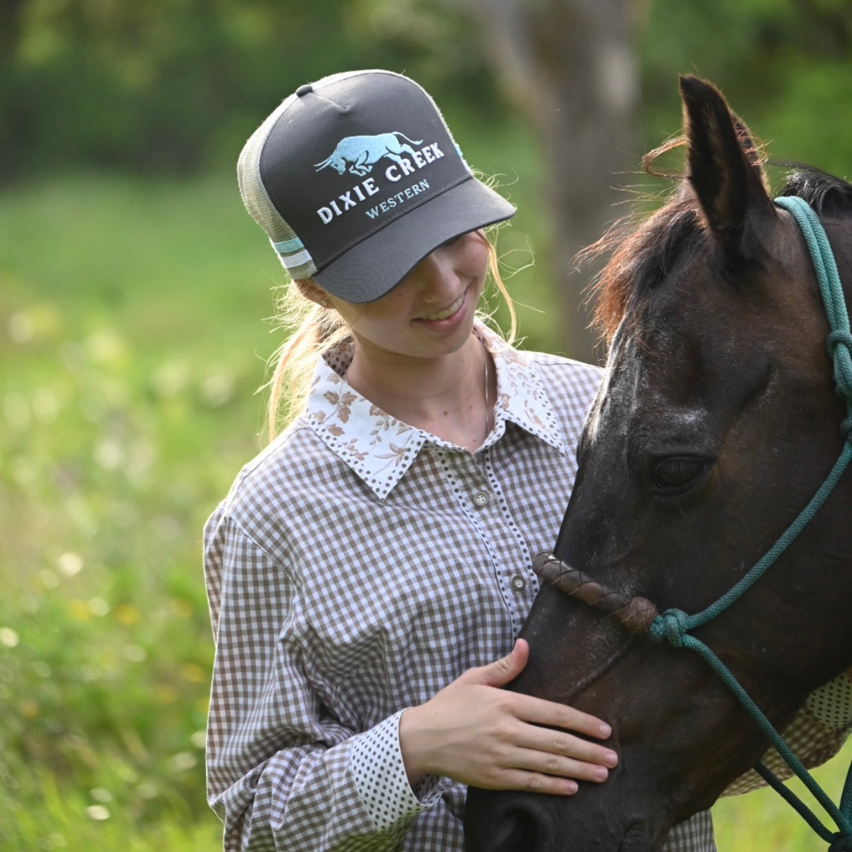 Charcoal trucker cap